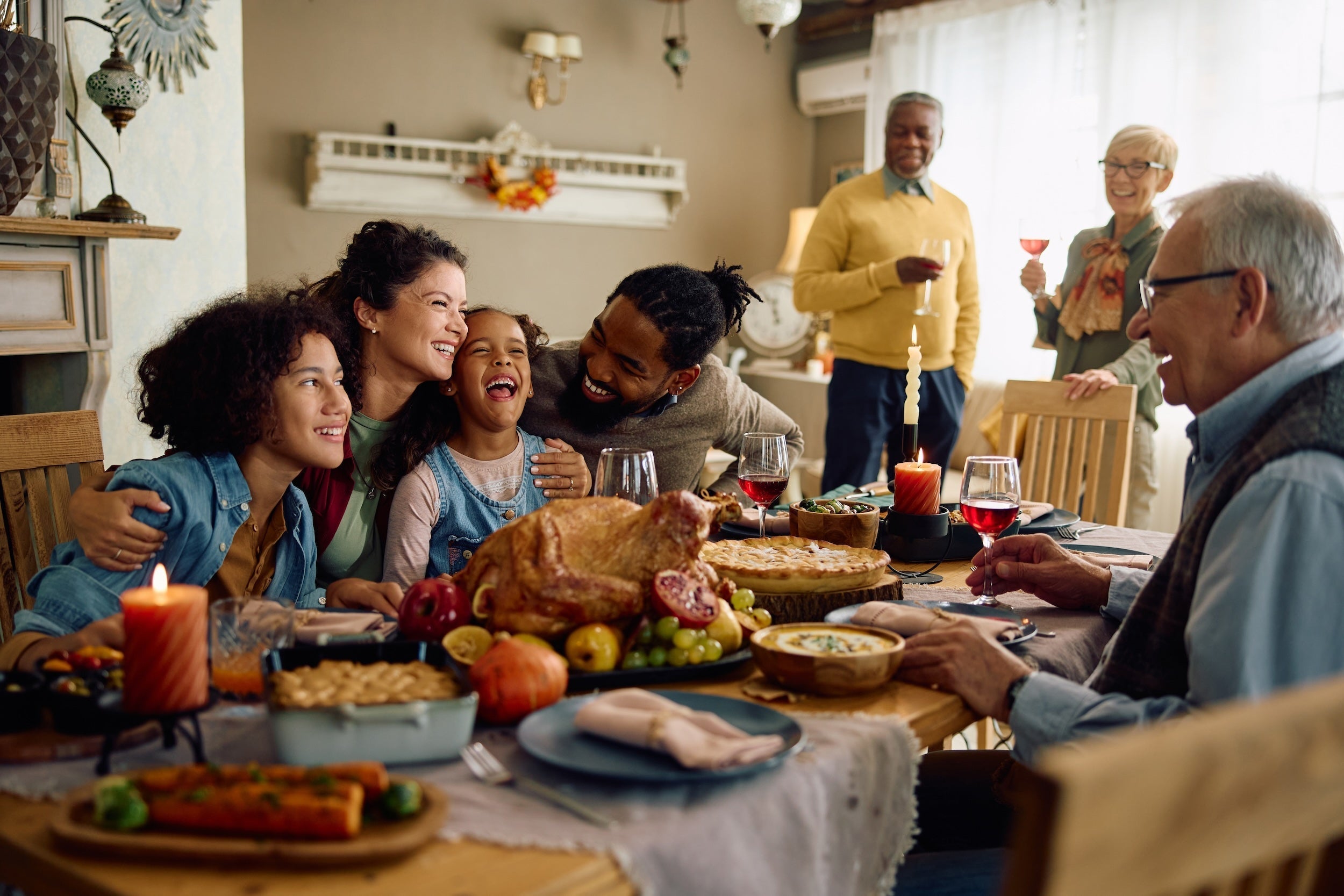 Thanksgiving Day: A Purecise Quick and Easy Guide to a Spotless Clean - Purecise